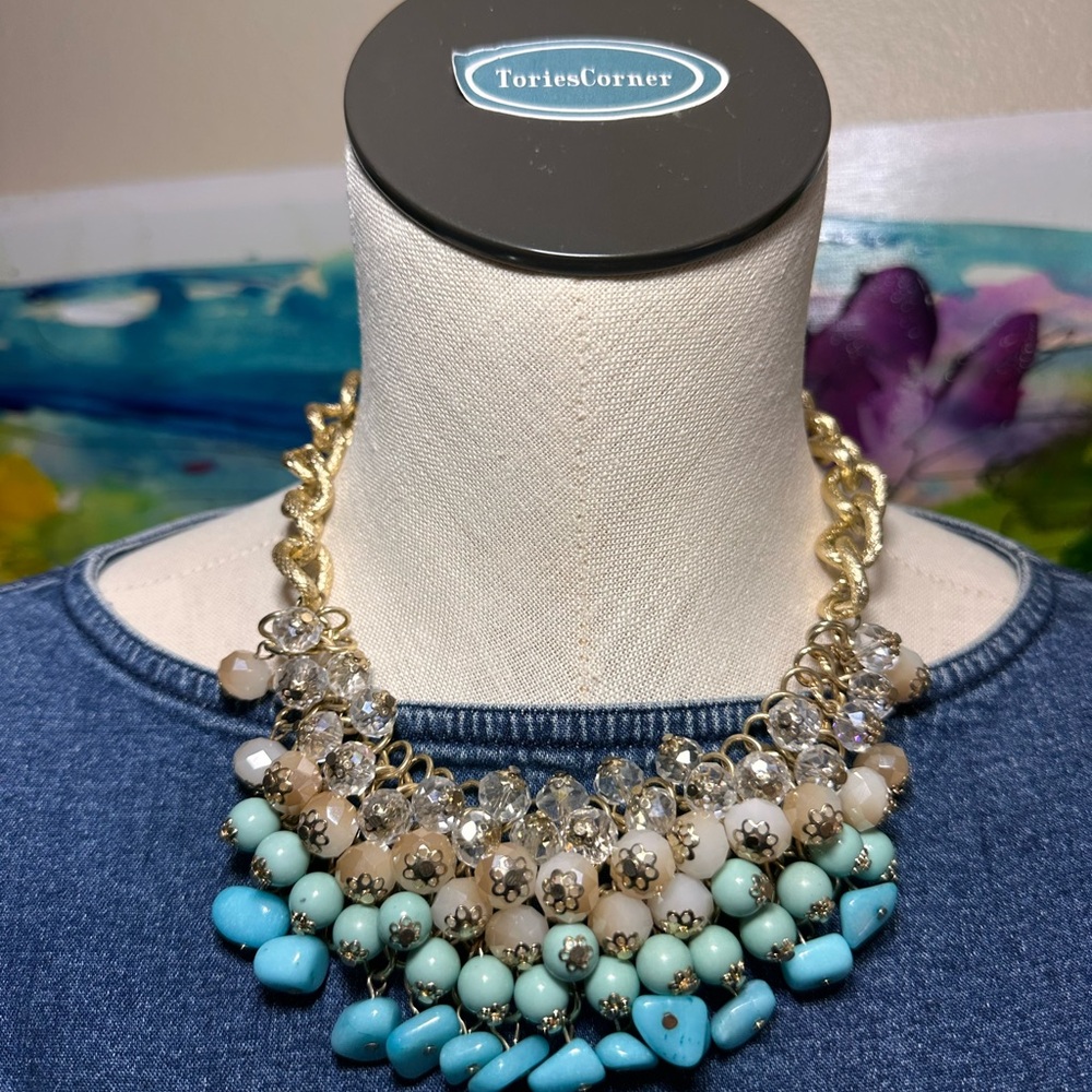 Sophie & Kate Gold and Turquoise Bibb Necklace